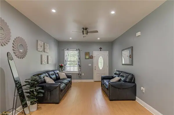5035 Scenic DR, Winston-salem, NC 27105