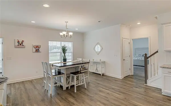 8663 Stone Valley DR, Clemmons, NC 27012