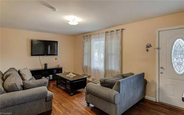 3719 Maverick ST, Winston-salem, NC 27106