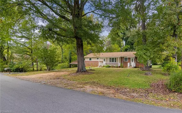 3719 Maverick ST, Winston-salem, NC 27106