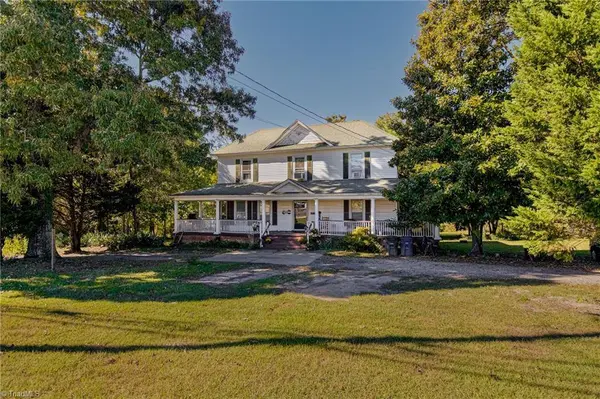 4968 Old Walkertown RD, Winston-salem, NC 27105