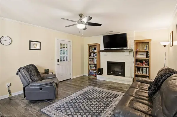 202 Turkey Hill DR, King, NC 27021