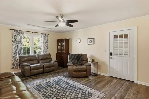 202 Turkey Hill DR, King, NC 27021