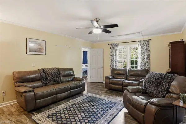 202 Turkey Hill DR, King, NC 27021