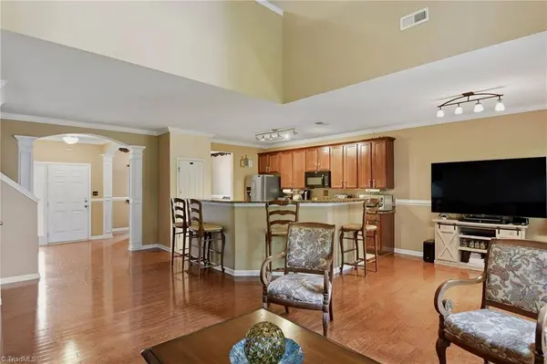 2595 Viola CT, Winston-salem, NC 27127