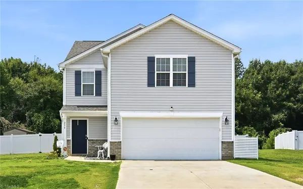 290 Tally Meadow CT, Lexington, NC 27295