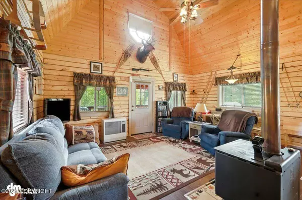 21498 W Amy DR, Willow, AK 99688