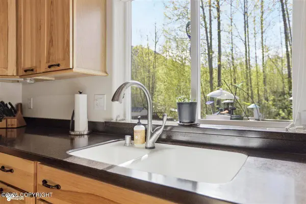 23260 Blue Skies CIR, Chugiak, AK 99567