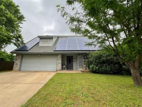 4709 Lennon Avenue, Arlington, TX 76016