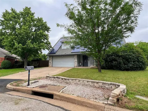 4709 Lennon Avenue, Arlington, TX 76016