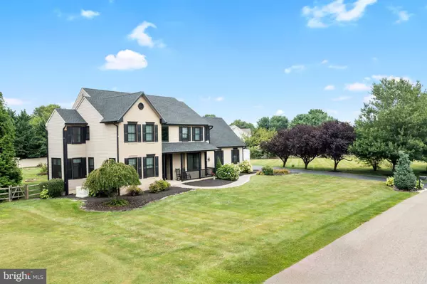 2 VIOLET LN, West Grove, PA 19390