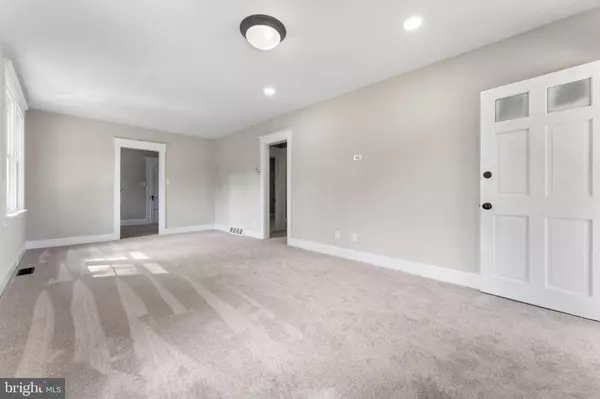 1172 SMITHBRIDGE RD, Glen Mills, PA 19342