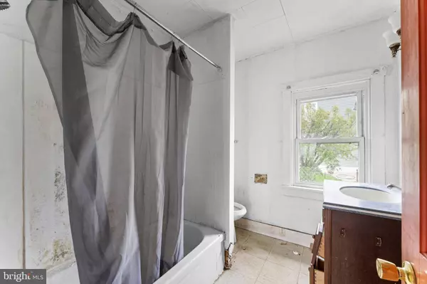 313 CHURCH ST #A, Avondale, PA 19311