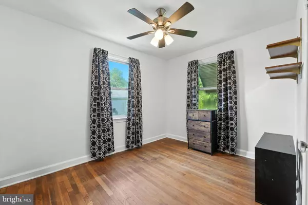 106 HARDING AVE, Wilmington, DE 19804