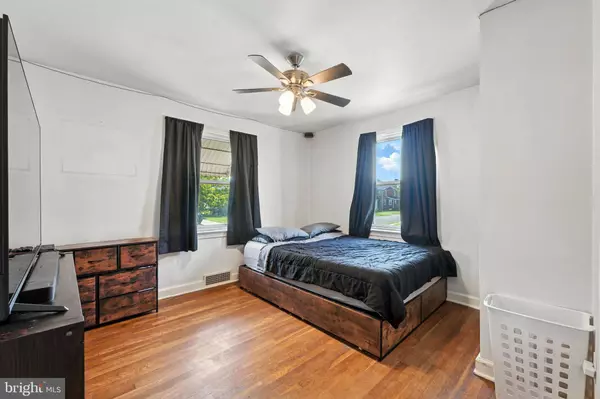 106 HARDING AVE, Wilmington, DE 19804