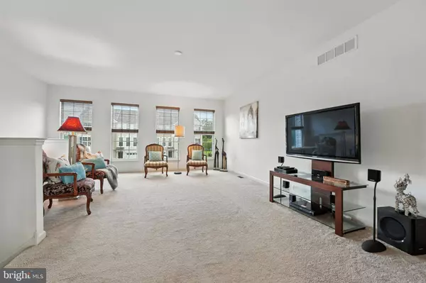 660 COURTLY RD, Townsend, DE 19734