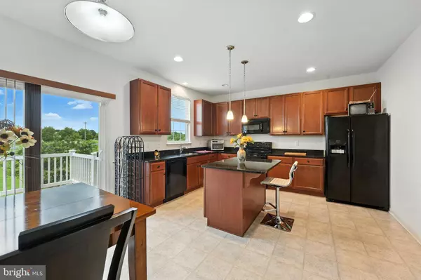 660 COURTLY RD, Townsend, DE 19734