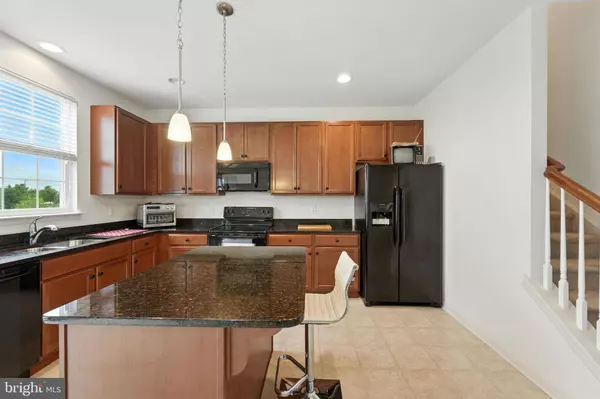 660 COURTLY RD, Townsend, DE 19734