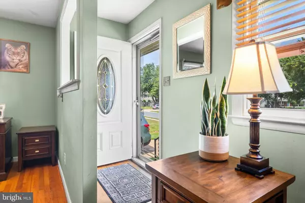 402 STAFFORD AVE, Newark, DE 19711