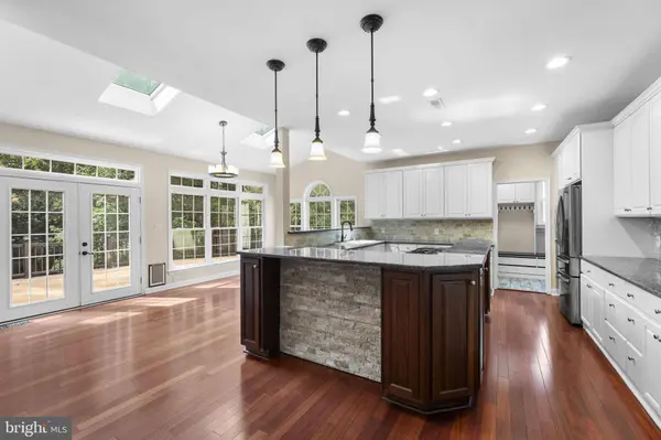 6 HIDDEN OAKS BLVD, Wilmington, DE 19808