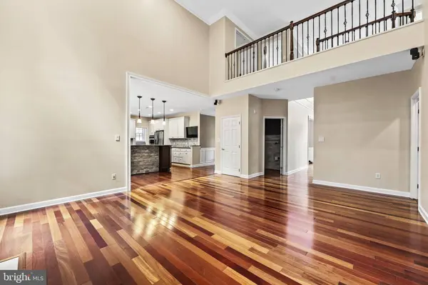 6 HIDDEN OAKS BLVD, Wilmington, DE 19808