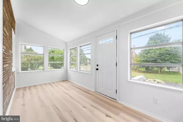 313 CHURCH ST, Avondale, PA 19311