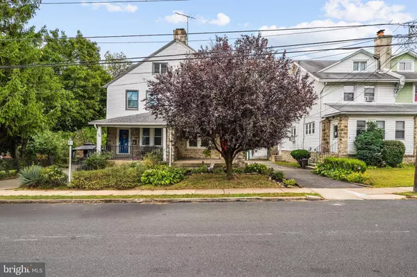 96 DREXEL AVE, Lansdowne, PA 19050