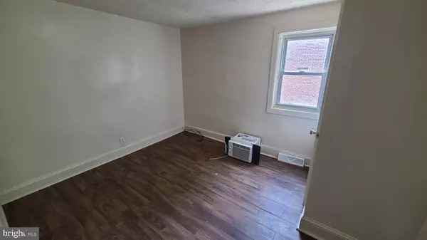 917 VANDEVER AVE, Wilmington, DE 19802