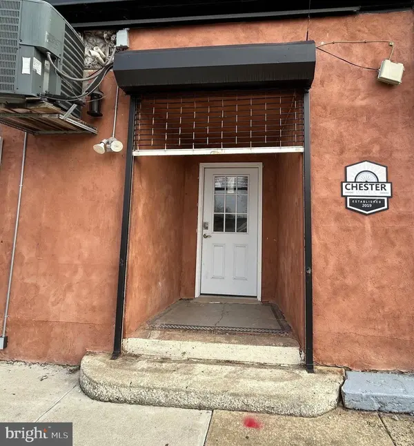 522 MARKET ST, Chester, PA 19013