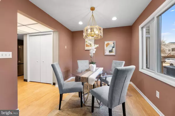 205 MICHELLE CT, Newark, DE 19711