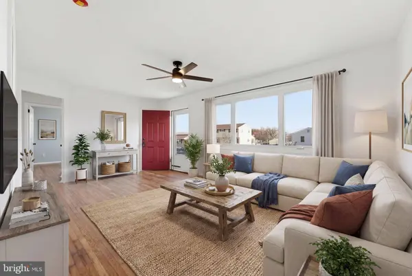 2 CHERRY RD, New Castle, DE 19720