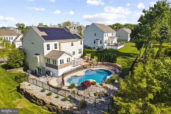 19 ABBY RD, Avondale, PA 19311