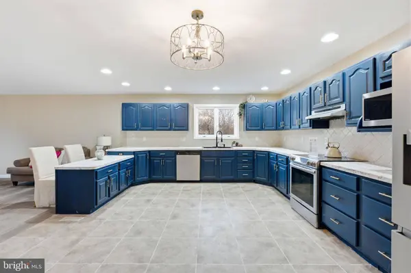 1962 OLD KIRKWOOD RD, Bear, DE 19701