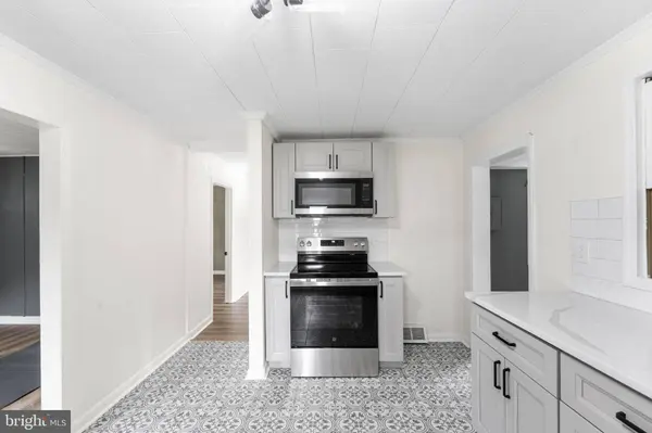 286 ELLICOTT RD, Avondale, PA 19311