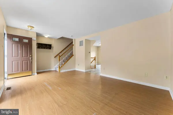 111 LAUREN PL, Newark, DE 19702
