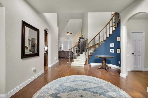 1810 Coyote Court, Midlothian, TX 76065