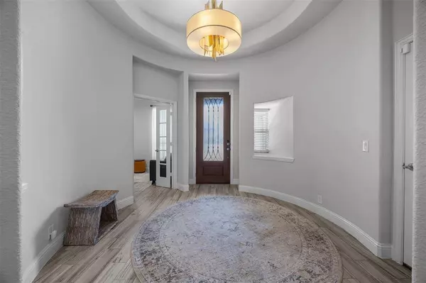 2700 Richard Street, Burleson, TX 76028