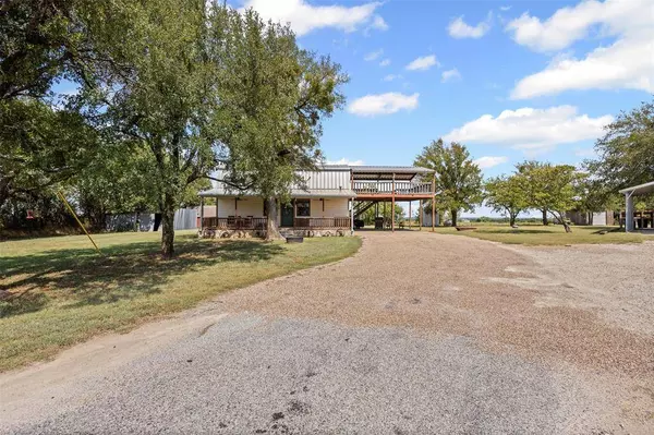 1184 County Road 428, Glen Rose, TX 76043