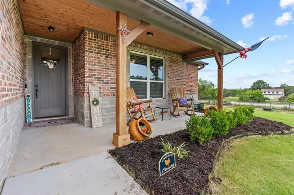 5530 Contrary Creek Road, Granbury, TX 76048