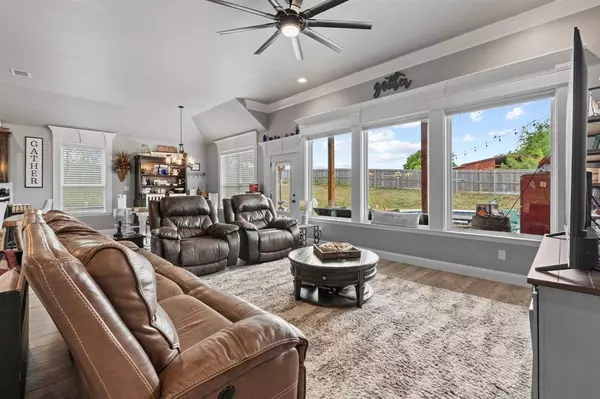 5530 Contrary Creek Road, Granbury, TX 76048