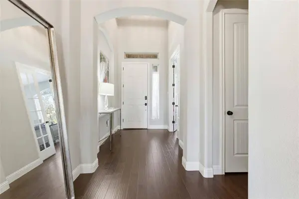 7216 Warwick Court, North Richland Hills, TX 76180