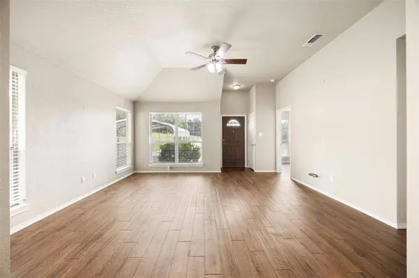 703 Bryan Street, Glen Rose, TX 76043