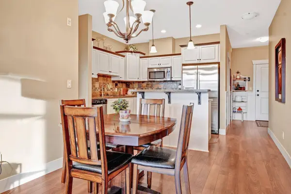 9060 Birch ST #205, Chilliwack, BC V2P 4N4