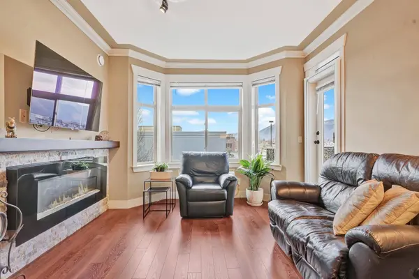 9060 Birch ST #205, Chilliwack, BC V2P 4N4