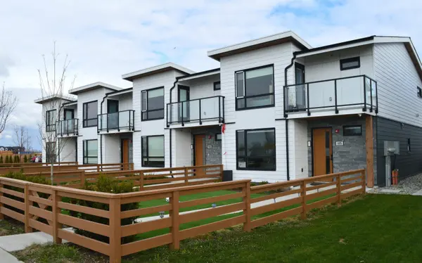 1978 Osprey DR, Tsawwassen, BC V4M 0E8