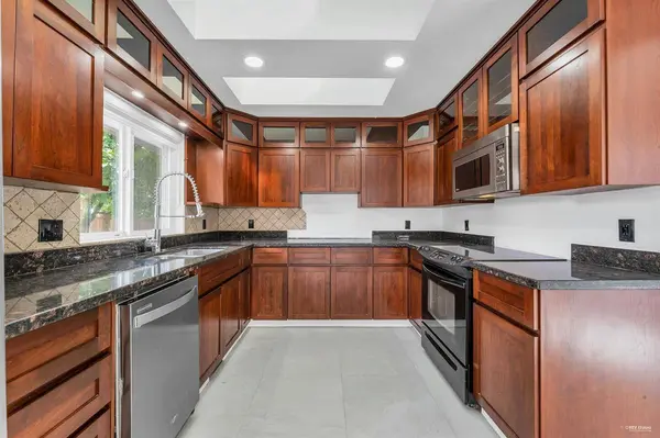 7023 Mulberry Pl, Kent, BC V0M 1A3