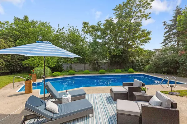 34 Violet Glen Road, South Yarmouth, MA 02664