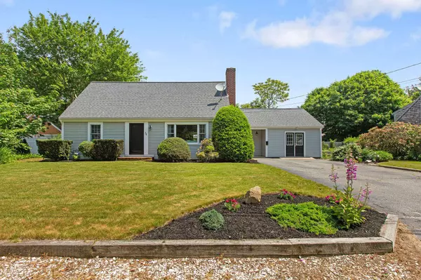34 Violet Glen Road, South Yarmouth, MA 02664