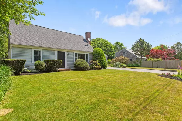 34 Violet Glen Road, South Yarmouth, MA 02664