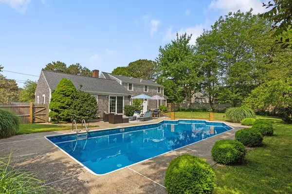 34 Violet Glen Road, South Yarmouth, MA 02664